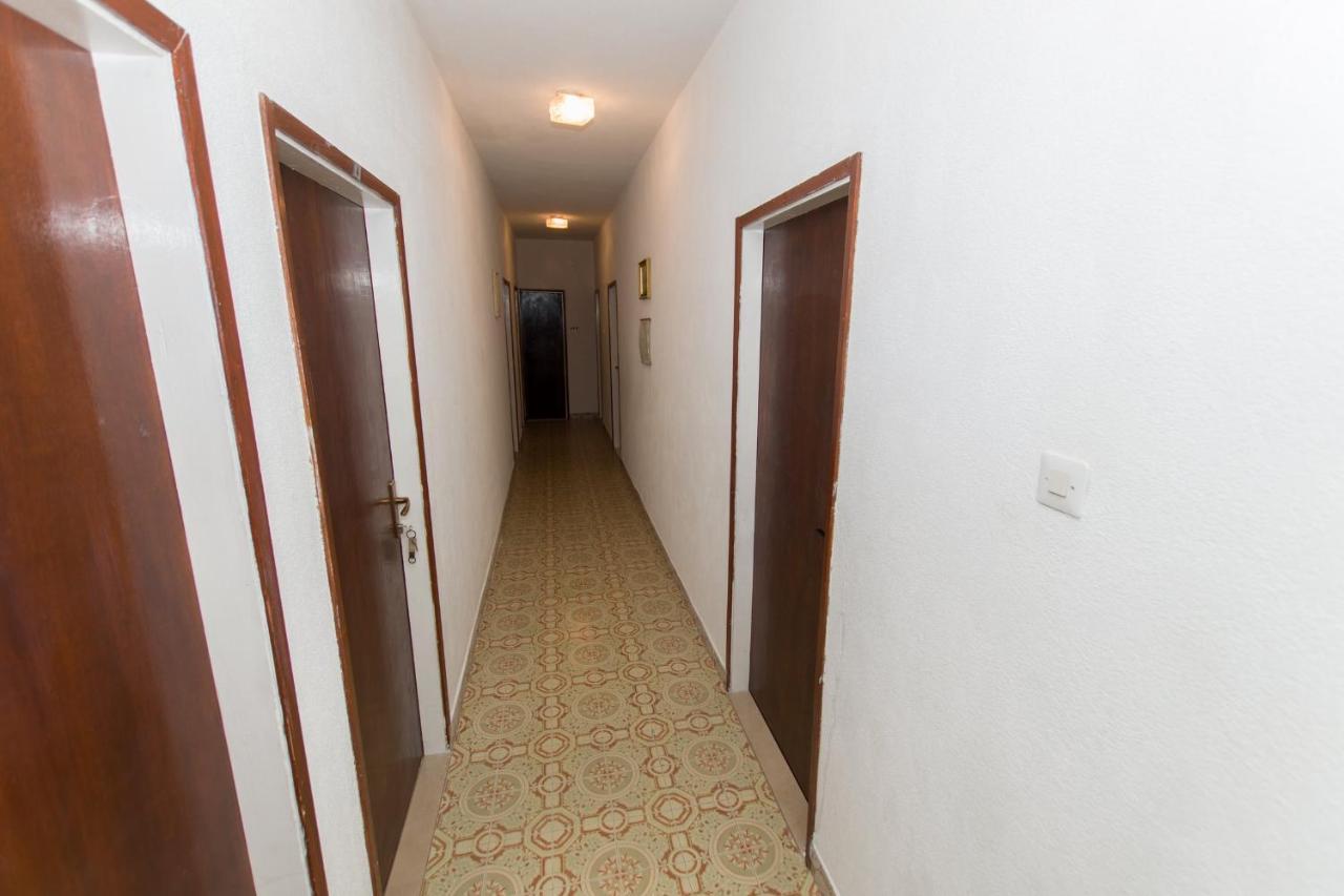 Near The Beach Apartments Jagodia 브렐라 외부 사진