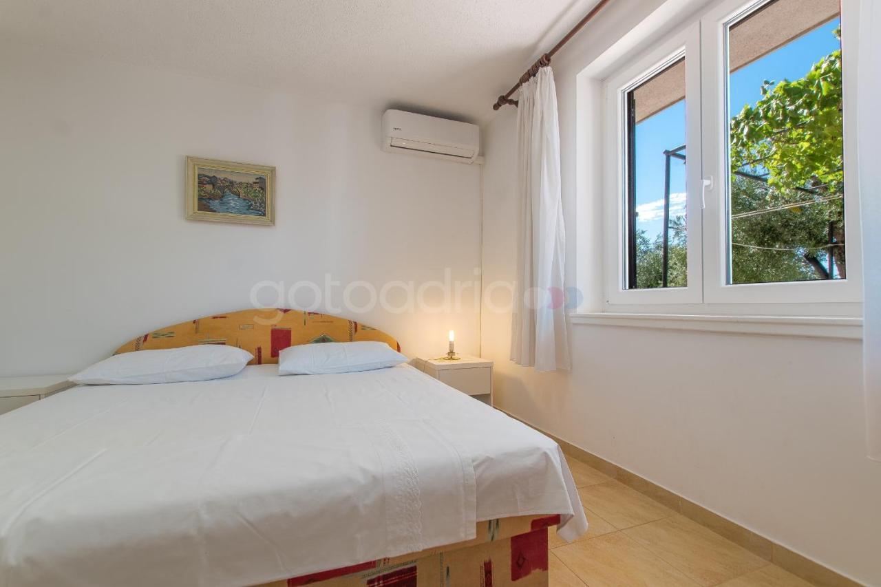 Near The Beach Apartments Jagodia 브렐라 외부 사진